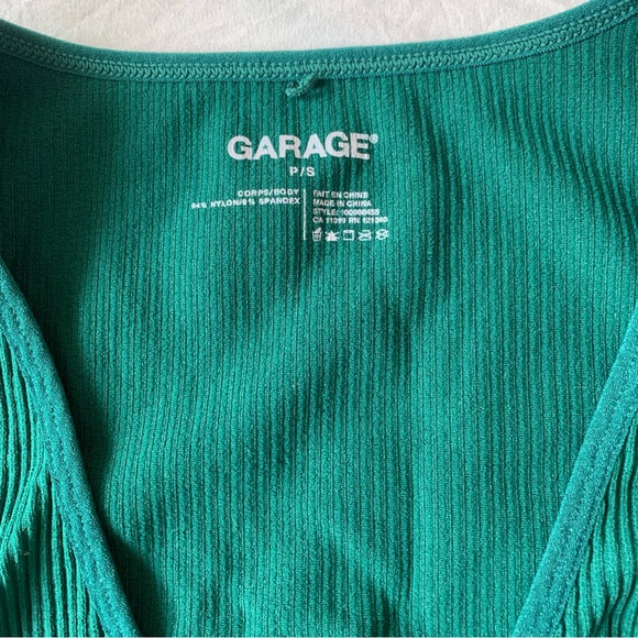 Garage Green V-neck Short Sleeve - Picture 2 of 2